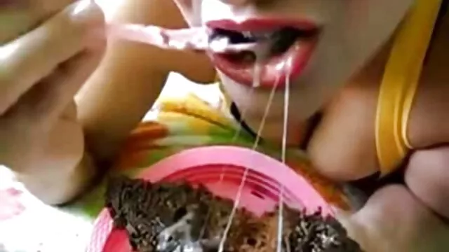 صحنه سوپر زوری Handjob با کت گارسیا محافظه کار از Bang Bros