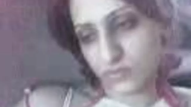 ساید فاک سکس زوری چند نفره با Maia Little اغوا کننده از 18 VideoZ